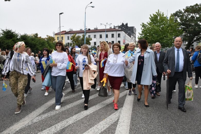  Parada smaków, kolorów i radości na ulicach Skierniewic. Ale widowisko! 