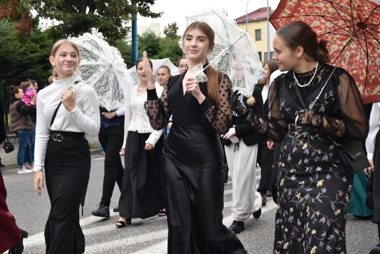  Parada smaków, kolorów i radości na ulicach Skierniewic. Ale widowisko! 