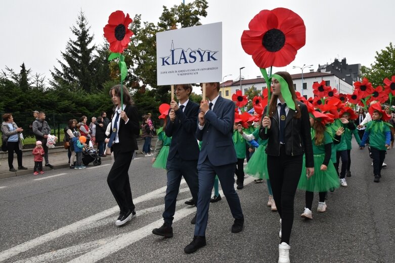  Parada smaków, kolorów i radości na ulicach Skierniewic. Ale widowisko! 