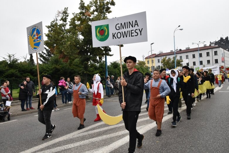  Parada smaków, kolorów i radości na ulicach Skierniewic. Ale widowisko! 