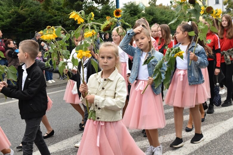  Parada smaków, kolorów i radości na ulicach Skierniewic. Ale widowisko! 