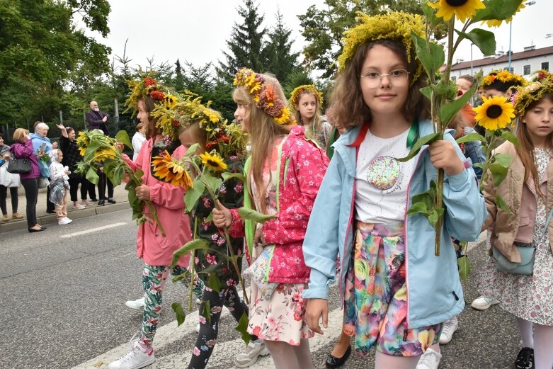  Parada smaków, kolorów i radości na ulicach Skierniewic. Ale widowisko! 