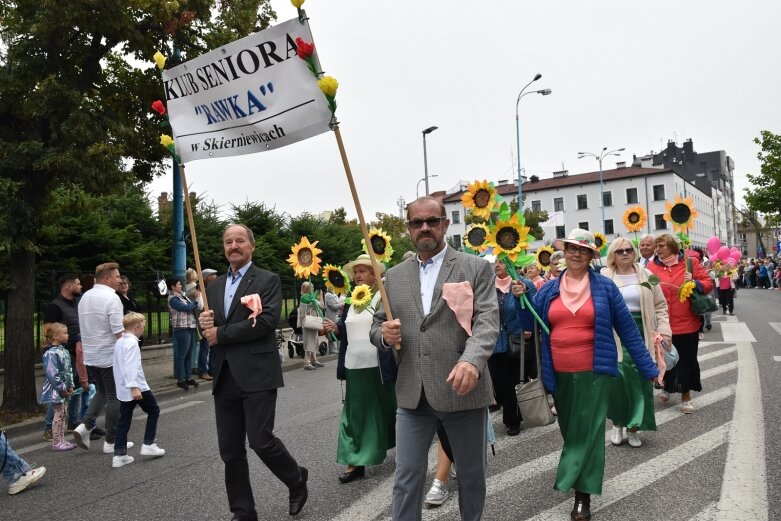  Parada smaków, kolorów i radości na ulicach Skierniewic. Ale widowisko! 