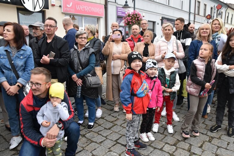  Parada smaków, kolorów i radości na ulicach Skierniewic. Ale widowisko! 