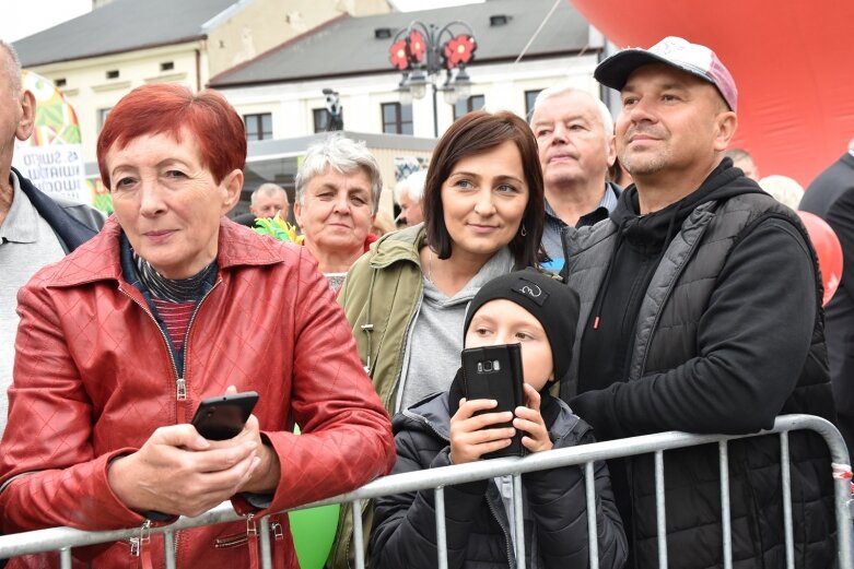  Parada smaków, kolorów i radości na ulicach Skierniewic. Ale widowisko! 