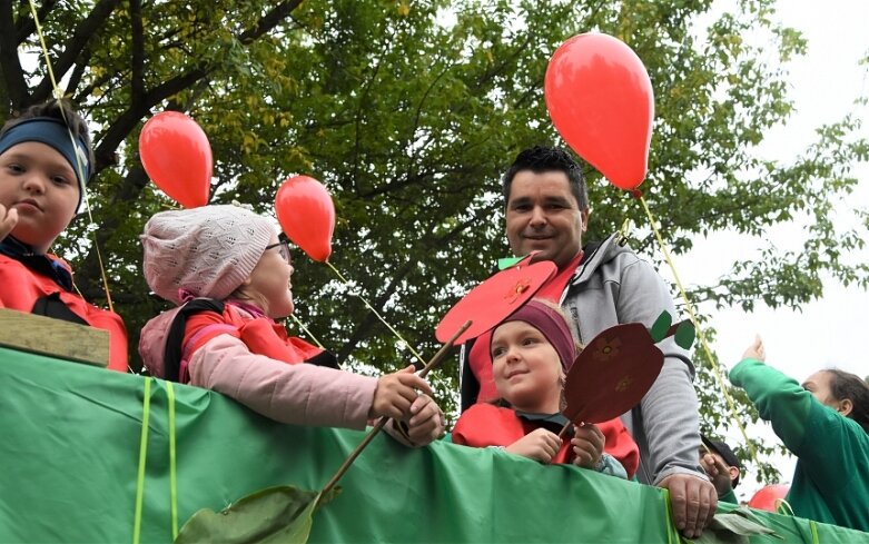  Parada smaków, kolorów i radości na ulicach Skierniewic. Ale widowisko! 