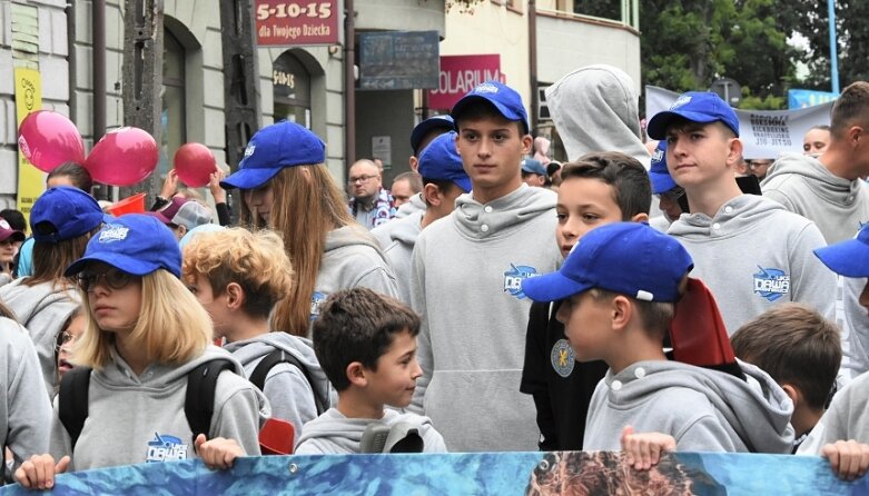  Parada smaków, kolorów i radości na ulicach Skierniewic. Ale widowisko! 