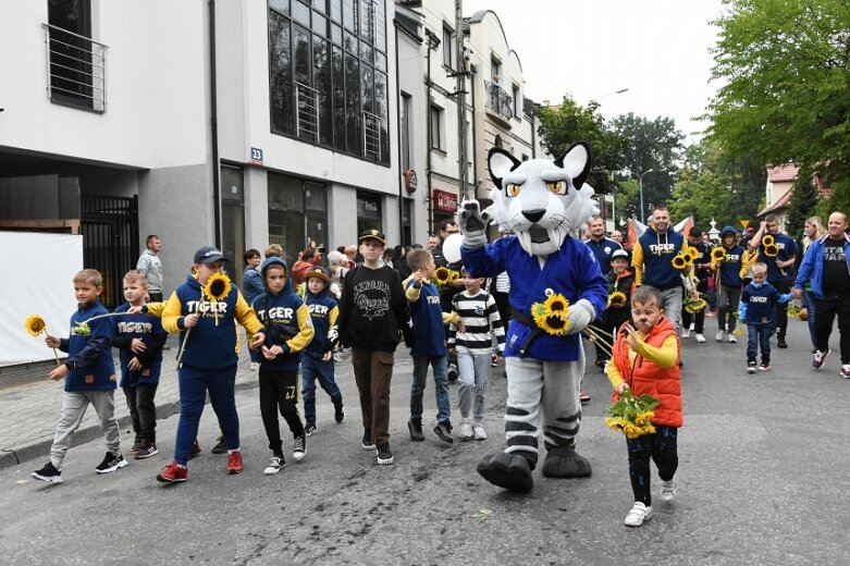  Parada smaków, kolorów i radości na ulicach Skierniewic. Ale widowisko! 