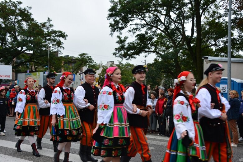  Parada smaków, kolorów i radości na ulicach Skierniewic. Ale widowisko! 