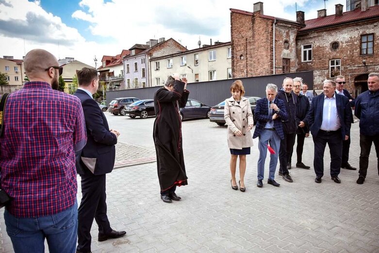  Parking przy Jagiellońskiej oficjalnie otwarty 