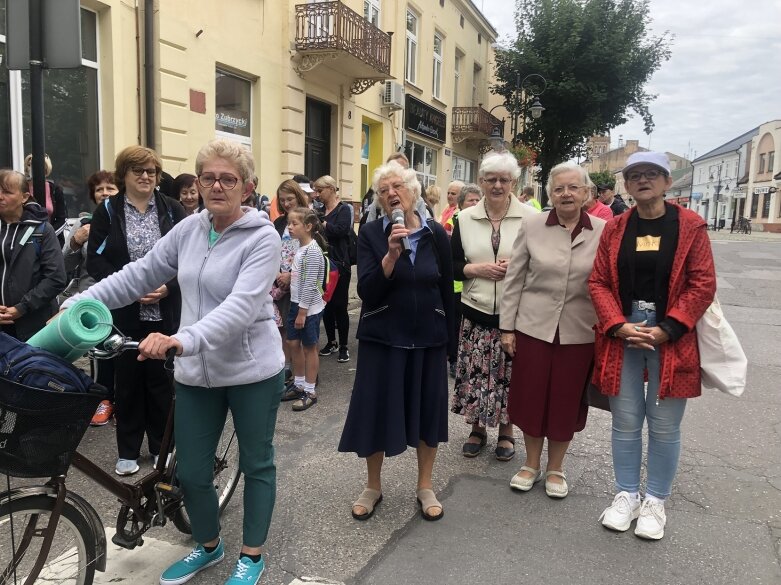  Pielgrzymowali do Miedniewic Klasztornych 