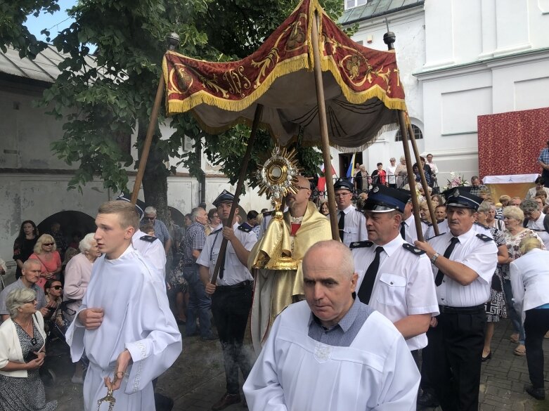  Pielgrzymowali do Miedniewic Klasztornych 