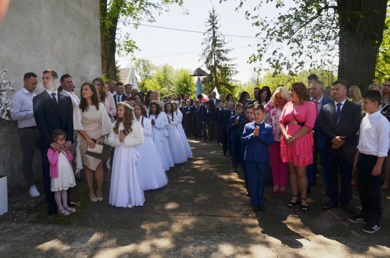  Pierwsza komunia święta w Bolimowie 