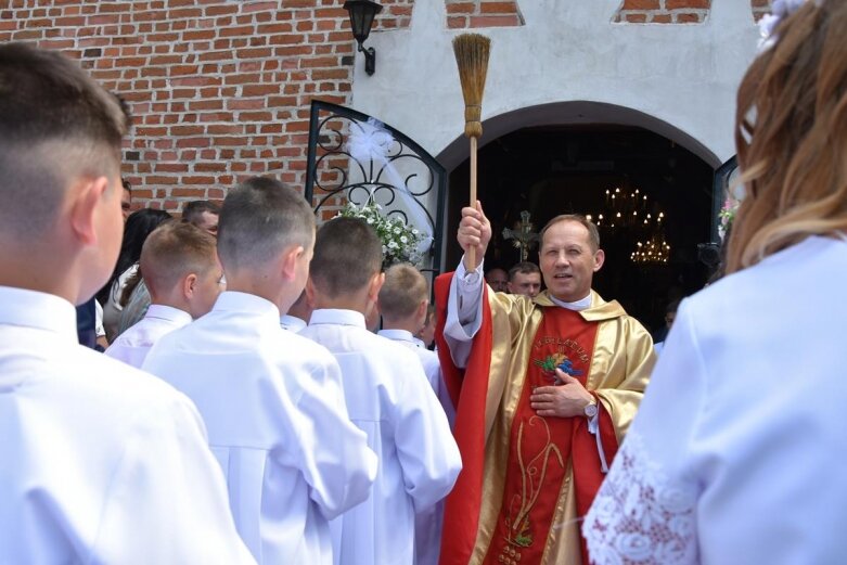  Pierwsza Komunia Święta w Chojnacie 