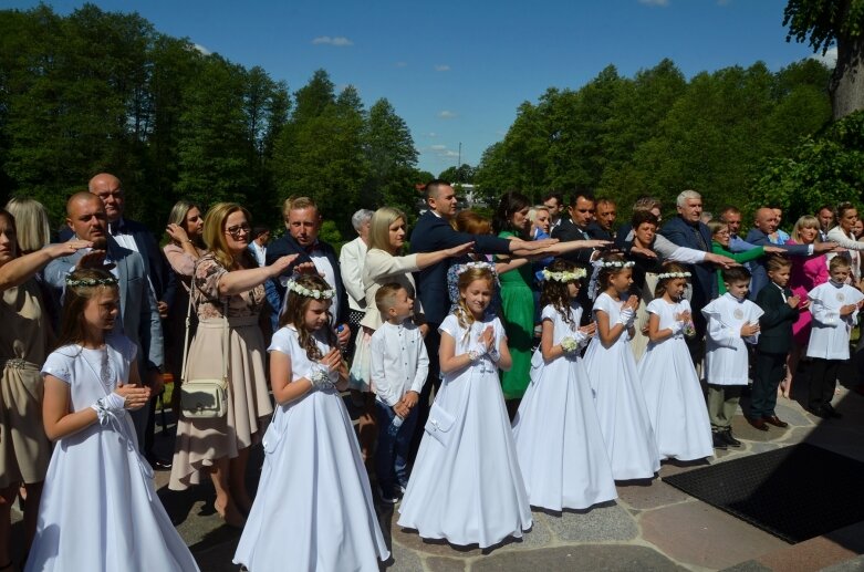  Pierwsza komunia święta w Słupi 