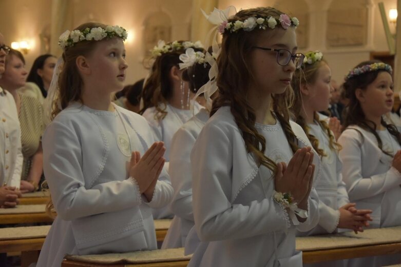  Pierwsza Komunia Święta w Wysokienicach 