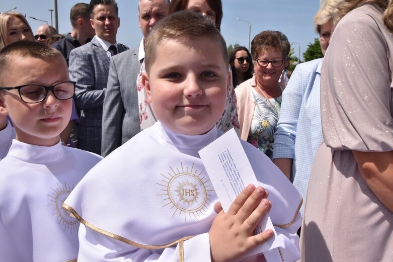  Pierwsza komunia w kościele Niepokalanego Serca Najświętszej Maryi Panny 