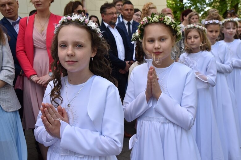  Pierwsza komunia w kościele św. Jakuba 