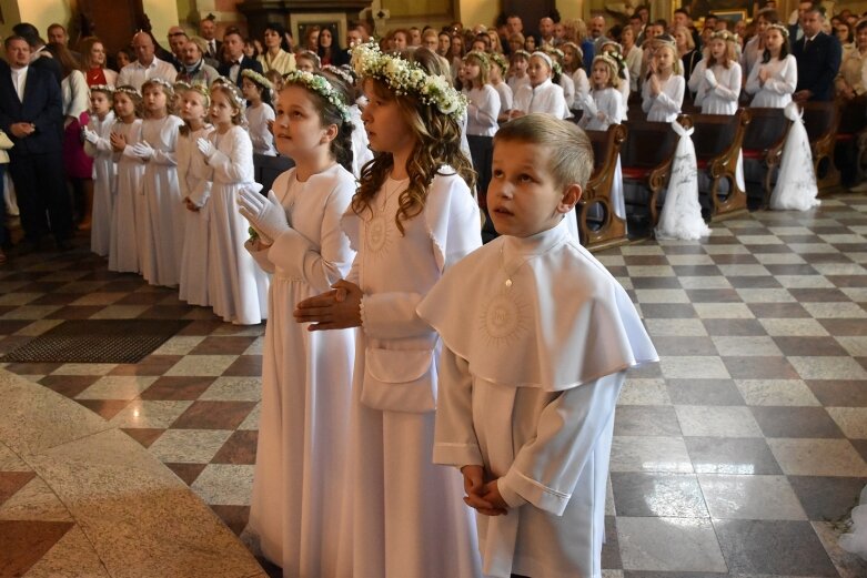  Pierwsza komunia w kościele św. Jakuba 