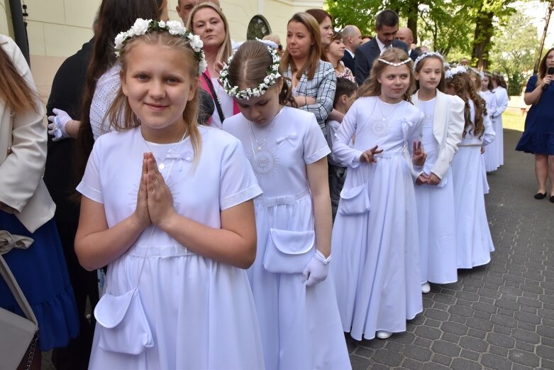  Pierwsze spotkanie z Jezusem. Komunia Święta w parafii św. Jakuba 