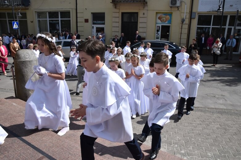  Pierwsze spotkanie z Jezusem. Komunia Święta w parafii św. Jakuba 