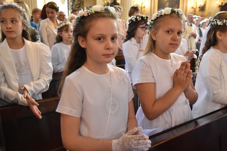  Pierwsze spotkanie z Jezusem. Komunia Święta w parafii św. Jakuba 