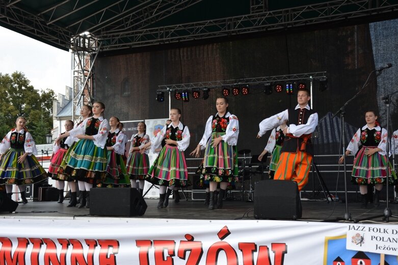  Piknik dożynkowy w Jeżowie  