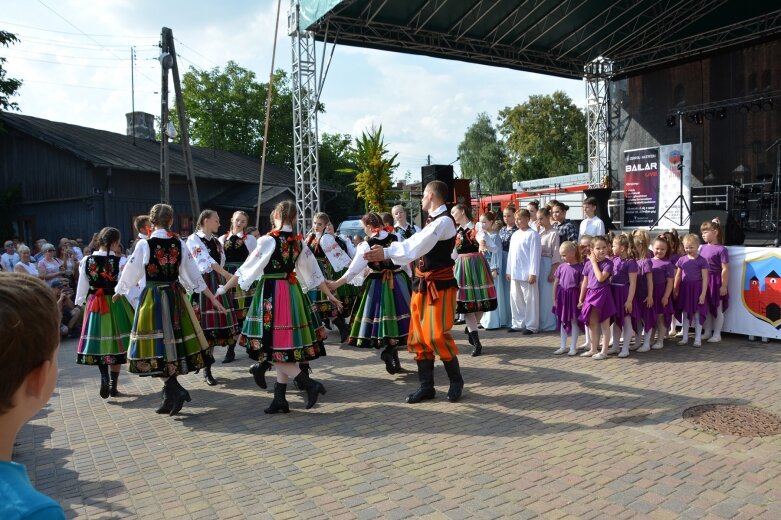  Piknik dożynkowy w Jeżowie  