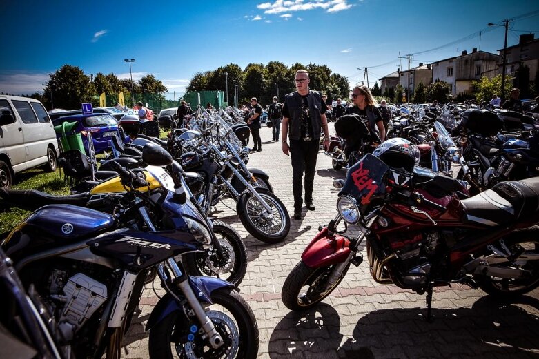  Piknik motocyklowy nad zalewem w Skierniewicach 