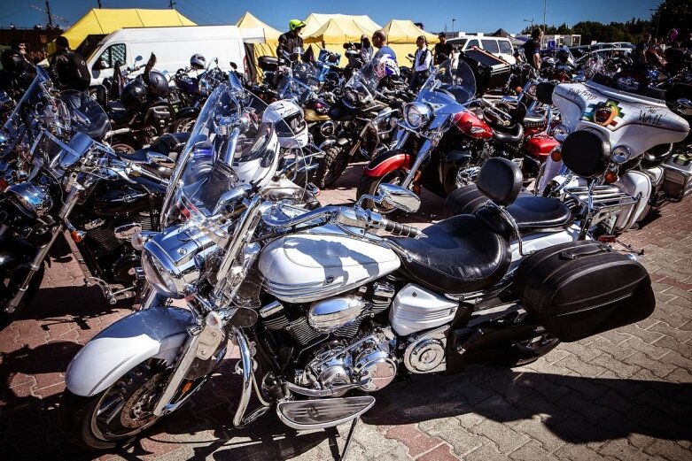  Piknik motocyklowy nad zalewem w Skierniewicach 