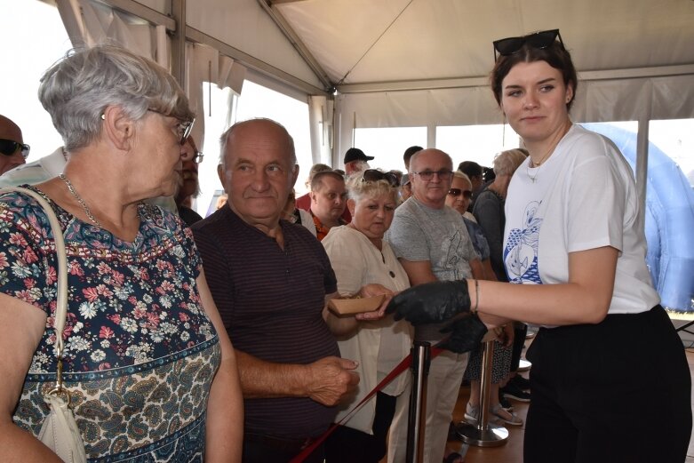  Pokazy i degustacje dań rybnych. Udany piknik nad zalewem 