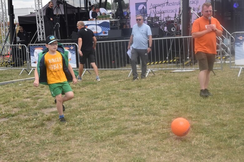  Pokazy i degustacje dań rybnych. Udany piknik nad zalewem 