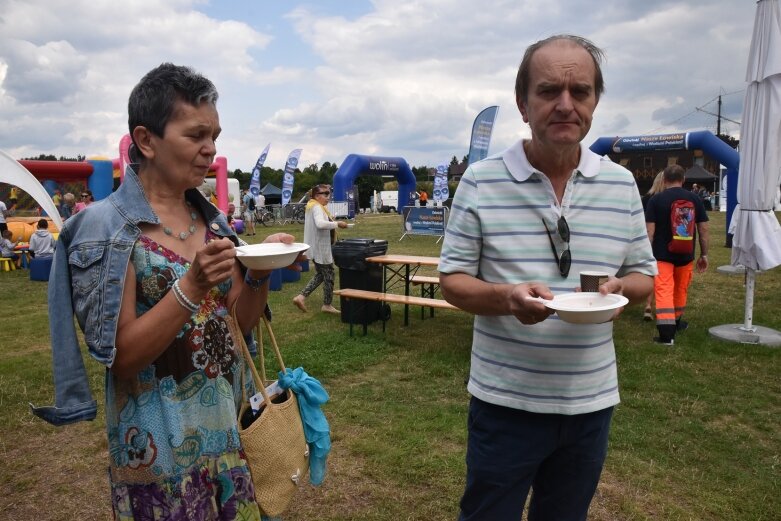  Pokazy i degustacje dań rybnych. Udany piknik nad zalewem 