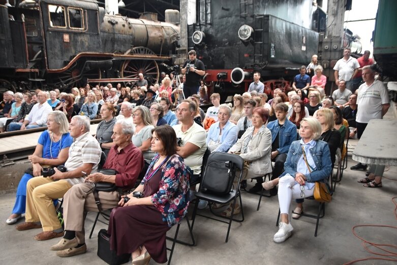  Ponad 160 gości na jazzie w parowozowni  