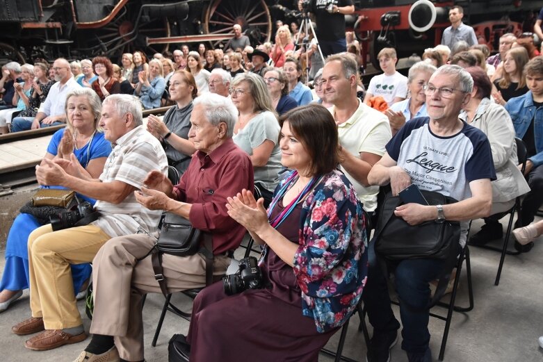  Ponad 160 gości na jazzie w parowozowni  