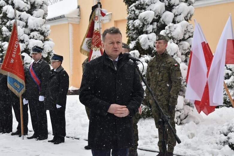  Powrót bohatera 1863 do Mszczonowa. Uroczystości z udziałem ministra Mariusza Błaszczaka 