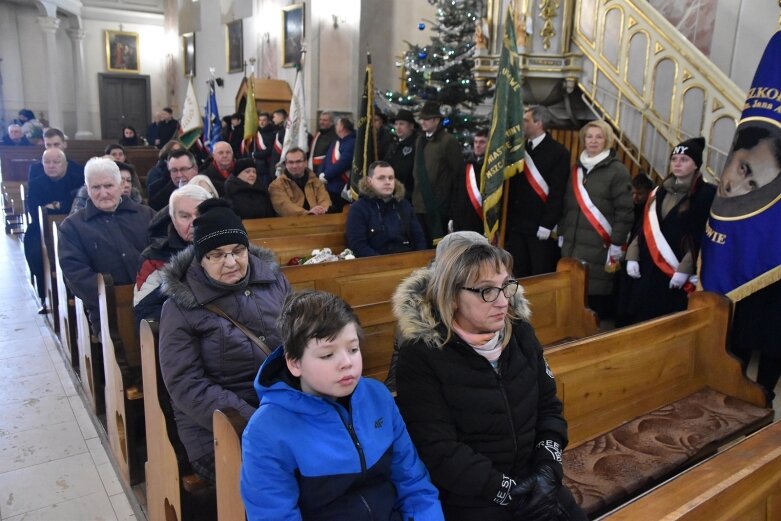  Powrót bohatera 1863 do Mszczonowa. Uroczystości z udziałem ministra Mariusza Błaszczaka 