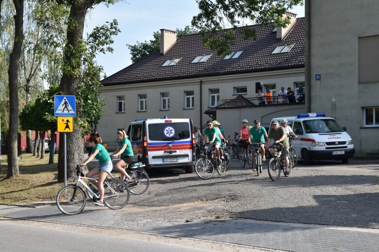  Rajd rowerowy i Narodowe Czytanie w Godzianowie 