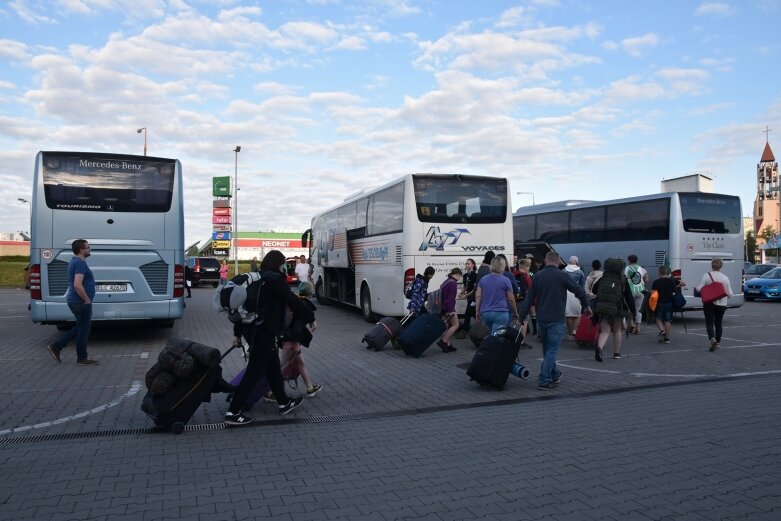  Ruszyli. Niemal 200 zuchów i harcerzy wyjechało na wakacje 