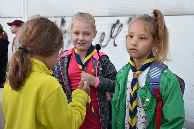  Ruszyli. Niemal 200 zuchów i harcerzy wyjechało na wakacje 