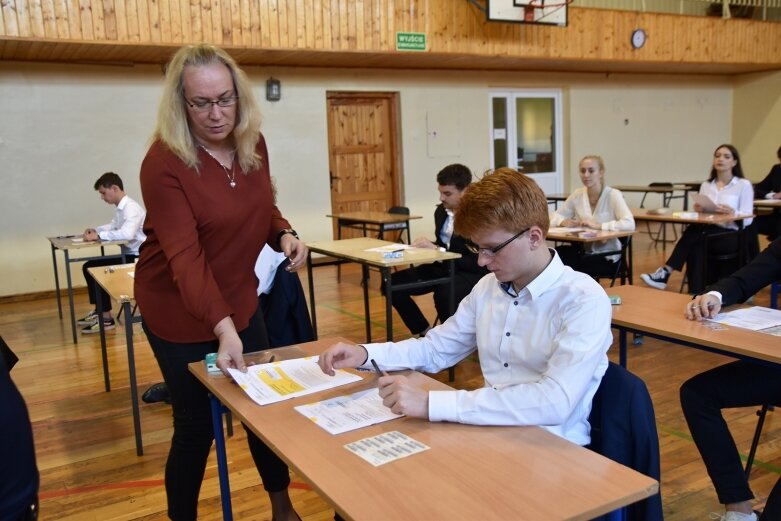  Ruszyły matury. Dziś egzamin z języka polskiego 