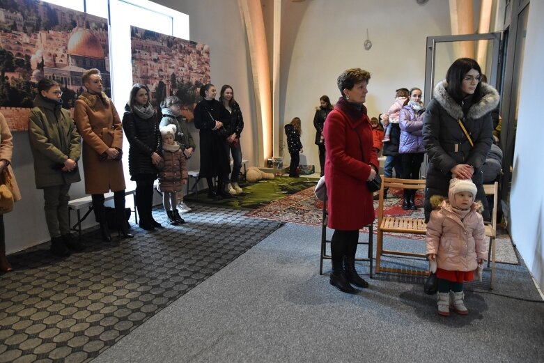  Sala zabaw dla dzieci w kościele 