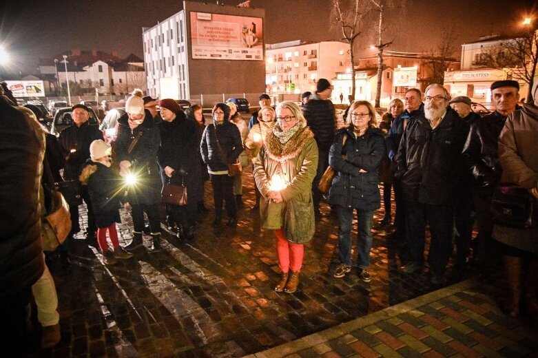  Skierniewice: w obronie wolnych sądów 