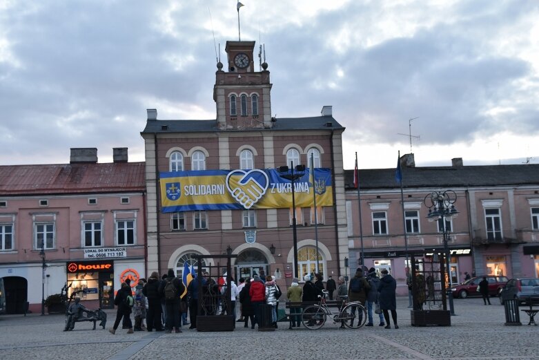  Skierniewiczanie solidarni z Ukrainą. Rusza pomoc 