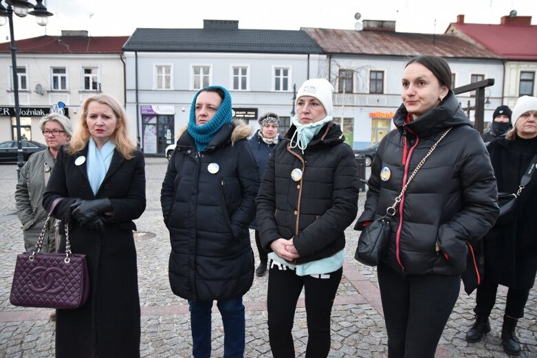  Skierniewiczanie solidarni z Ukrainą. Rusza pomoc 