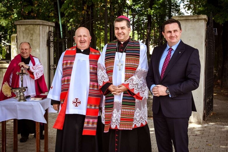  Skwer Popiełuszki poświęcony i oficjalnie otwarty 