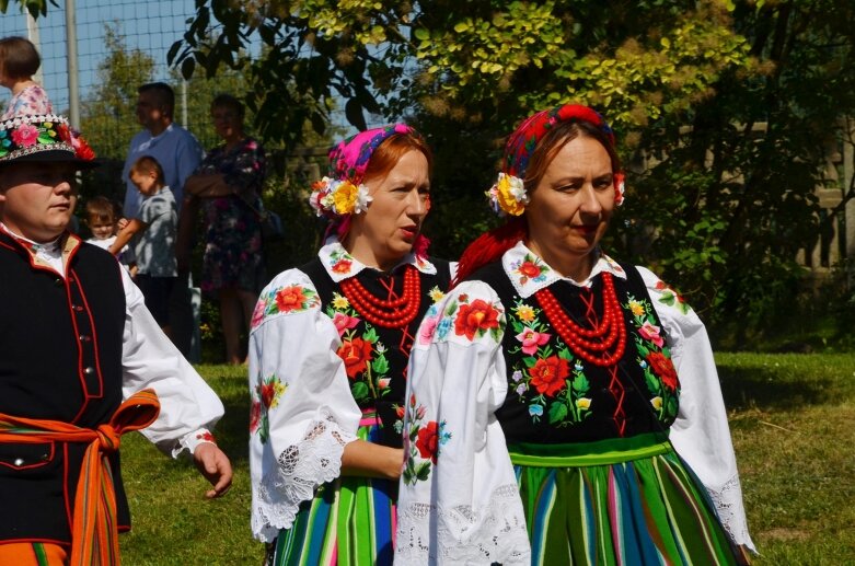  Słoneczna niedziela w dożynkowym klimacie 