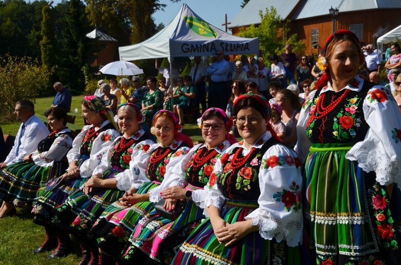  Słoneczna niedziela w dożynkowym klimacie 