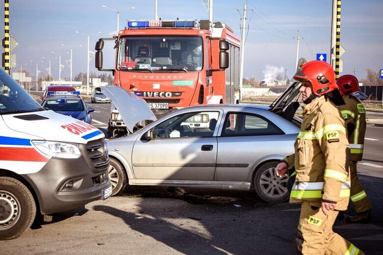  Sprawcą wypadku kobieta w ciąży bez prawa jazdy 