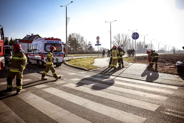  Sprawcą wypadku kobieta w ciąży bez prawa jazdy 